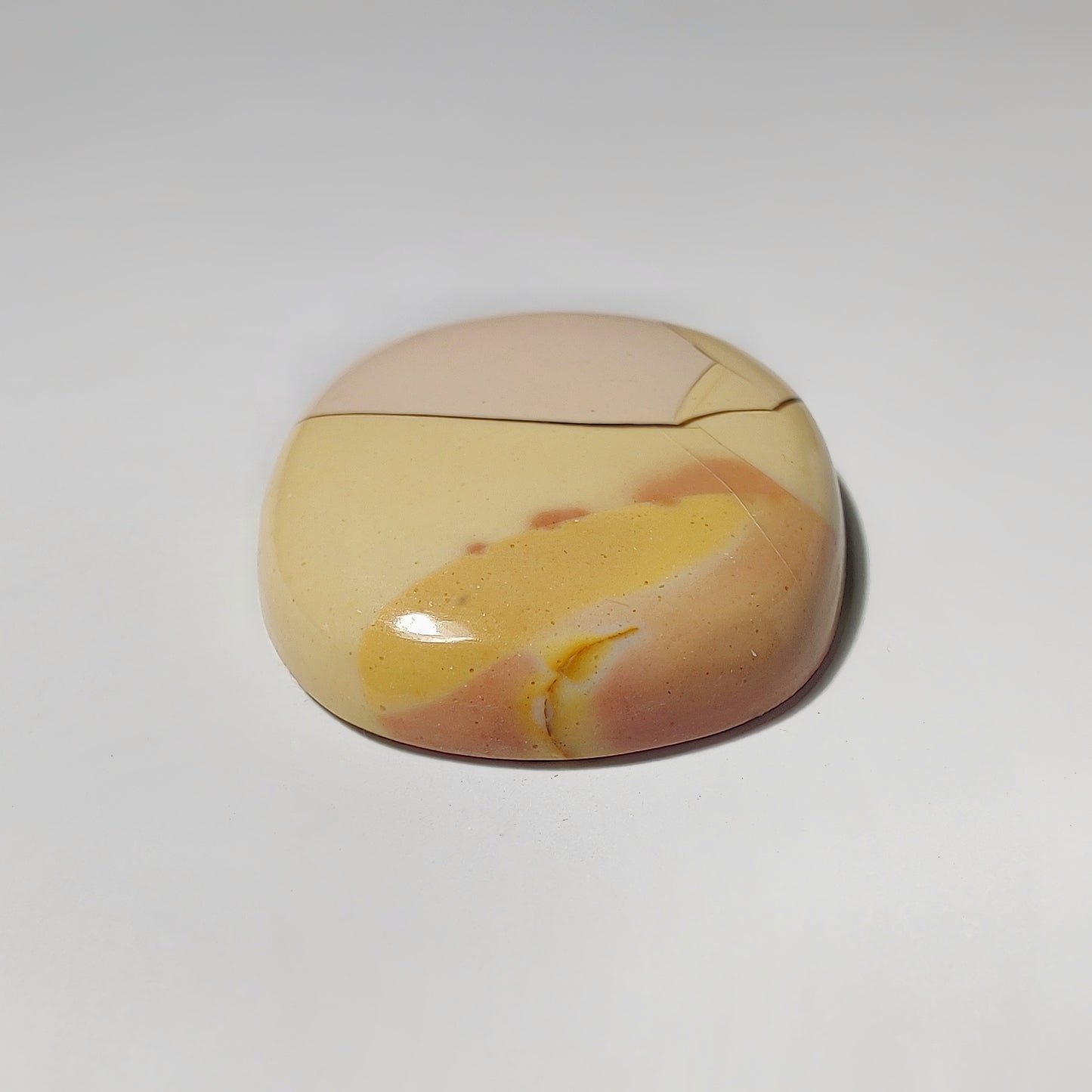 Brecciated Mookaite