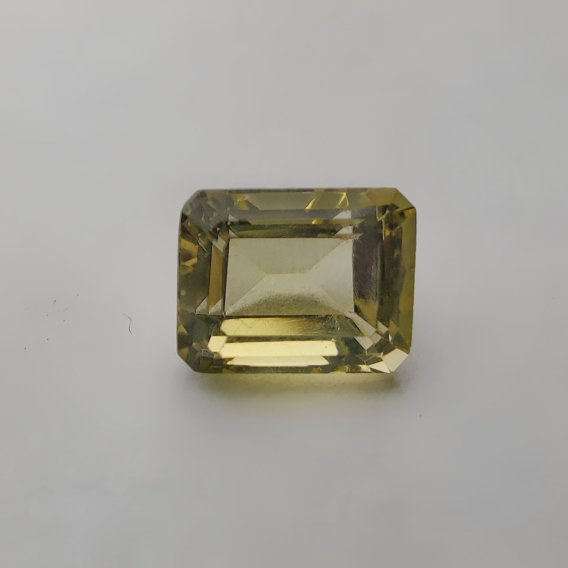 Faceted Lemon Quartz gemstone cabochon - natural crystal healing stone for jewelry making by Gemivra